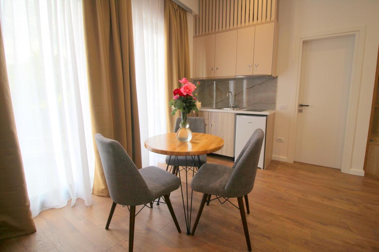 Juer Hotel Bajkaj Dış mekan fotoğraf