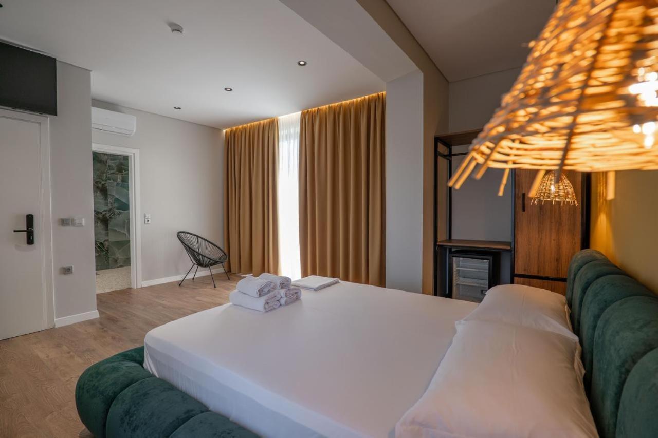 Juer Hotel Bajkaj Dış mekan fotoğraf